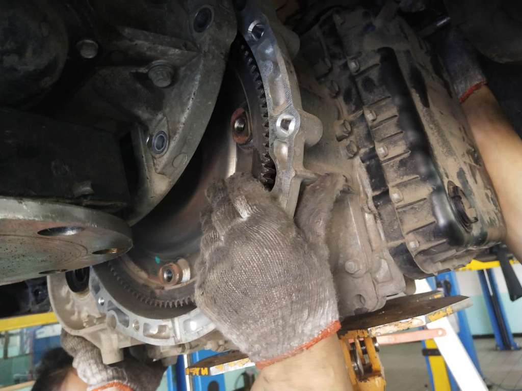 北京现代ix35汽车阀体1挡2挡3挡故障维修变速箱